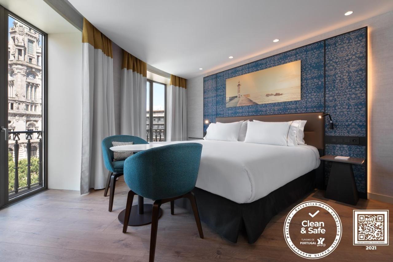 Hotel Eurostars Aliados Porto Exterior foto A Clean & Safe certified hotel room in Lisbon, Portugal